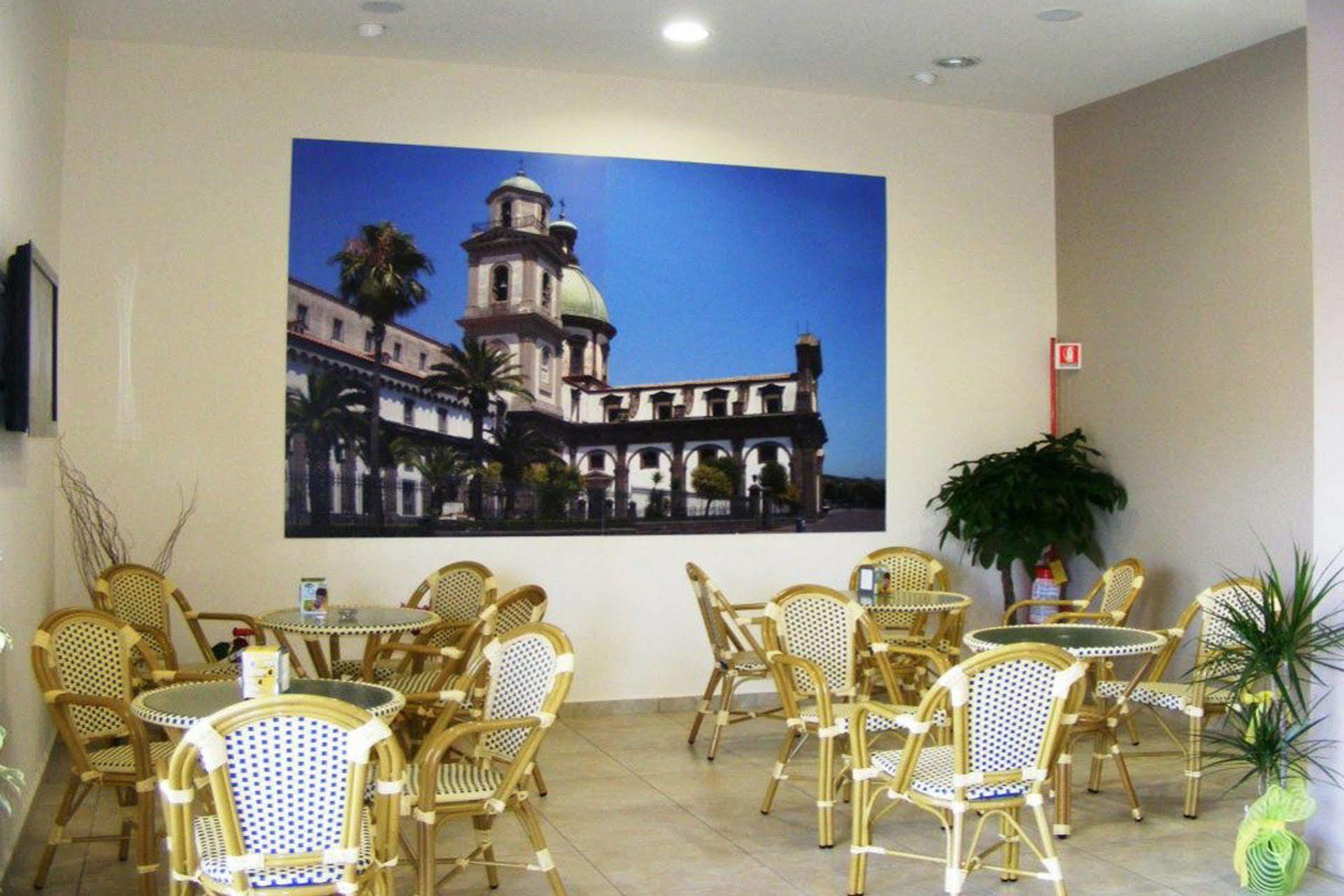 Hotel La Casa Del Pellegrino SantʼAnastasia Kültér fotó
